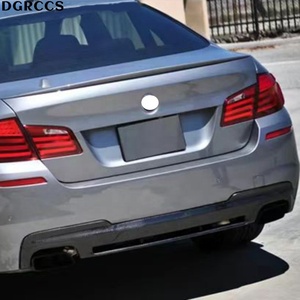 Difusor y Alerón Trasero de Fibra de Carbono Estilo DGRCCS Serie 5 F18 2009-2016 con Fácil Instalación - Product Image 6