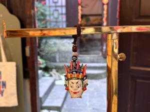 Colgante de <span class=keywords><strong>Madera</strong></span> Artesanal Tallado, Decoración de Pared, Accesorio Decorativo de Estilo Folclórico, Regalo para el Hogar u Oficina - Product Image 5