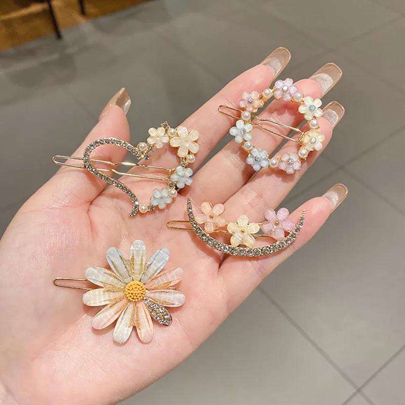 Popularity Women's Hair Clips Hairpins Rhinestone Petal Flowers Design Fashion Sweet Girls Hair Accessories Womens Hair Clip Set