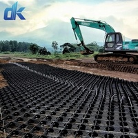 Grille de gravier Chemin d'entrée en plastique Grille de gravier PE-HD Grille de support au sol Stabilisateur d'érosion à flanc de colline Ancres géocellules PE-HD géocellules