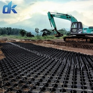 Grille de gravier Chemin d'entrée en plastique Grille de gravier PE-HD Grille de support au sol Stabilisateur d'érosion à flanc de colline Ancres géocellules PE-HD géocellules - Product Image 5