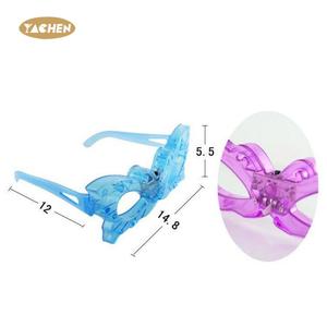 Gafas de Neón Luminosas YACHEN con Luces de Colores en Forma de Estrella para Fiestas de Cumpleaños, Halloween y Navidad para Niños - Product Image 4