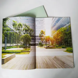 Personalizado profissional A4 A5 Encadernação perfeita Softcover Offset Foto Full Color Silk Paper Brochura Paperboard Impressão de revistas