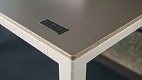 LOGICDATA Fournisseur Professionnel – Bureau de Conférence/Travail Assis-Debout à Quatre Pieds avec Moteur Brushless et Colonne INLINE, Hauteur Réglable