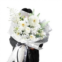 Papier d'emballage mat double face imperméable en plastique pour fleuriste, cœurs de roses pour la Saint-Valentin, 56x56cm, emballage de bouquet floral
