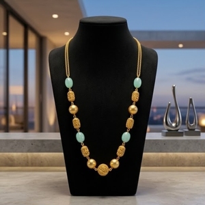 Collar Mala Antiguo de Plata 925 con Cuentas Verde Agua y Diseño de Cuentas Doradas, Joyería Étnica Tradicional para Mujer - Product Image 2
