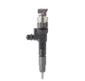 Accessoires d'origine de haute qualité en 4 pièces, injecteur de carburant 1J770-53050 1J770-53051 295050-1980, buse pour Kubota V3307 - Product Image 1