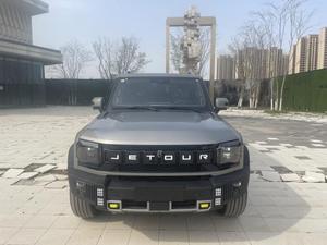 JETOUR TRAVELER <span class=keywords><strong>CDM</strong></span> T2 PHEV USADO, 5 PUERTAS, 5 ASIENTOS, SUV, 1300 KM DE AUTONOMÍA, TODOTERRENO, 4X4, PHEV TRAVELER GRIS sobre NEGRO - Product Image 1