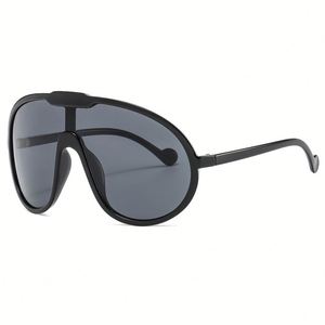 Gafas de Sol Personalizadas con Logotipo, Estilo Retro 2025, Montura Grande, Lente de Una Pieza, Protección UV400, Estilo Escudo, para Mujer - Product Image 4