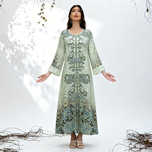 Robe Abaya en Polyester Imprimé de Haute Qualité pour Femmes Musulmanes, Design Élégant Personnalisé, Convient à Diverses Occasions, Vente en Gros - Product Image 4