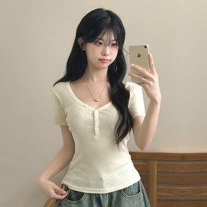 Camiseta Casual de Manga Corta con Cuello en V para Mujer, Minimalista, Básica, de Color Sólido, Tejido Texturizado, Transpirable, de Spandex/Poliéster - Product Image 4