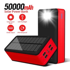 Banque d'énergie solaire de grande capacité de 50,000 Mah du fabricant avec lumière LED haute puissance Logo <span class=keywords><strong>personnalisable</strong></span> - Product Image 3