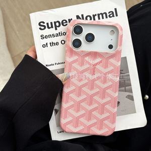 Funda de Cuero Artificial Delgada de Lujo con Logotipo Estampado en Caliente para <span class=keywords><strong>iPhone</strong></span> 17/16 <span class=keywords><strong>Pro</strong></span> <span class=keywords><strong>Max</strong></span>, Protección Antigolpes con Botón Metálico - Product Image 4