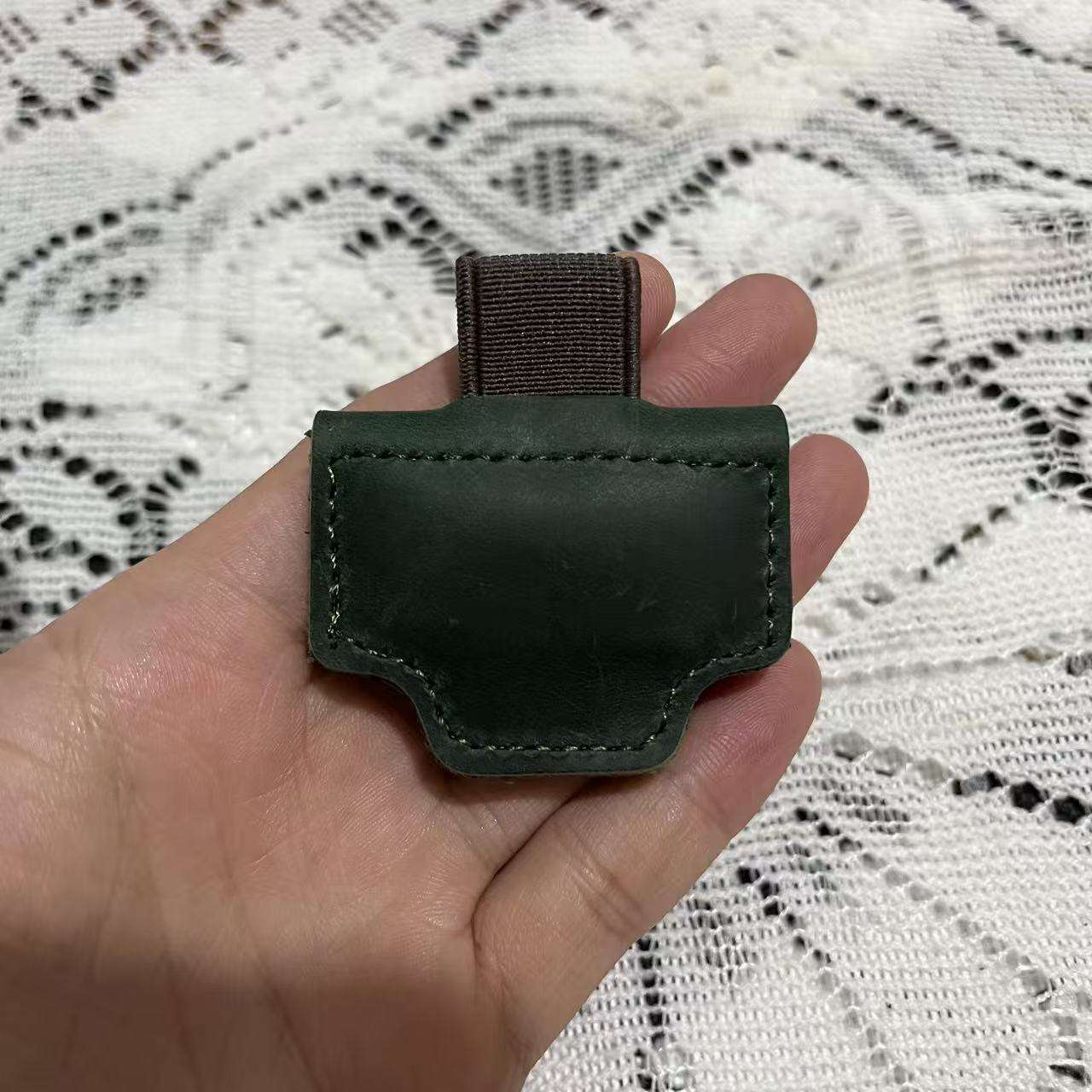 สีเขียว