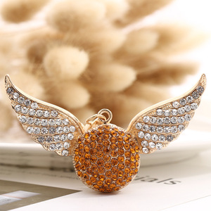Para <span class=keywords><strong>Harry</strong></span> <span class=keywords><strong>Potter</strong></span> Golden <span class=keywords><strong>Snitch</strong></span> Diamond colgante para Amazon Angel Wings llavero pequeño regalo de Metal creativo - Product Image 6