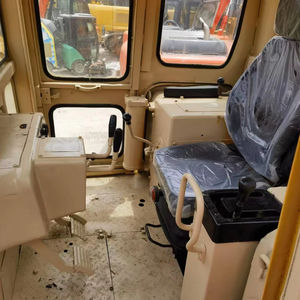 New Painting In Stock <b>Used</b> <b>Bulldozers</b> CAT D6D Original Cat Crawler <b>Bulldozer</b> <b>Used</b> Original <b>Bulldozer</b> Japanese Production on sale - Product Image 6