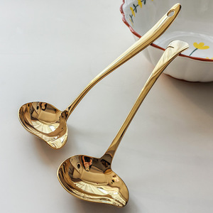 Louche à soupe en acier inoxydable 304 épaissi avec bec verseur à crochet, cuillère à fond profond pour fondue, pour usage domestique - Product Image 1