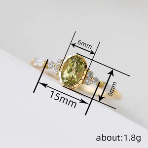 Anello Geometrico Cavo con Zirconi per Donne, Gioiello Minimalista Chic alla Moda, Regalo di Nozze - Product Image 4