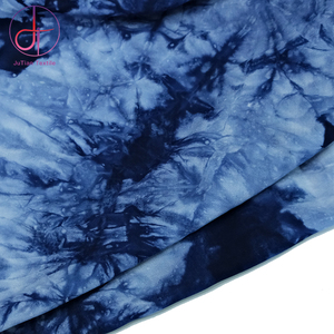 <span class=keywords><strong>2025</strong></span> Phong Cách Mới Sáng Bóng 100% <span class=keywords><strong>Rayon</strong></span> Đồng Bằng In Vải Thân Thiện Với Môi Poplin Hàng May Mặc Nhà Dệt Quần Áo Ngủ Dệt Váy - Product Image 4