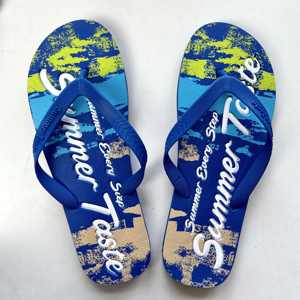 Vente en gros de nouvelles tongs pour hommes et femmes, été et hiver, douces, respirantes, antidérapantes, en PVC, confortables, pour l'intérieur et l'extérieur - Product Image 4