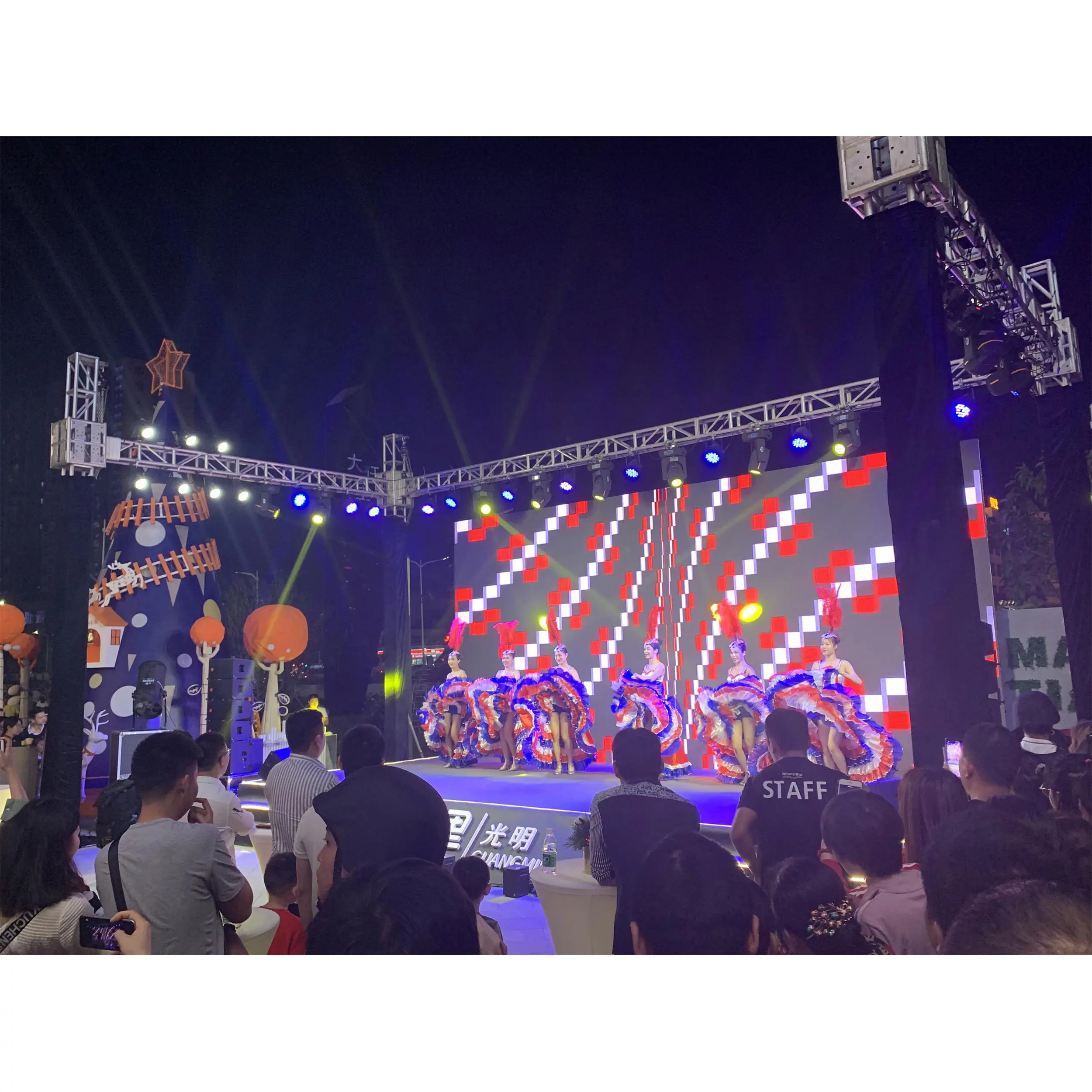 Shenzhen LED fabricación P2.6 P2.604 pantalla led interior a todo color para Feria Comercial de festivales