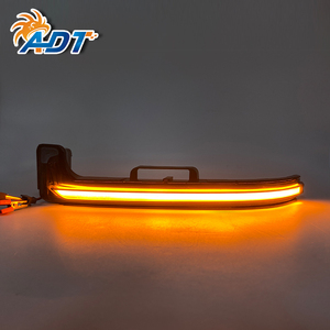 ไฟเลี้ยวกระจกมองข้างแบบไหล ADT LED สีเหลืองอำพันใส ไฟเลี้ยวรถยนต์แบบเรียงลำดับ - Product Image 1