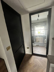 Puerta de Hierro Forjado con Vidrio, Puerta de Entrada de Hierro Forjado, Puerta Principal de Hierro Personalizada con Vidrio para Villas de Lujo - Product Image 1