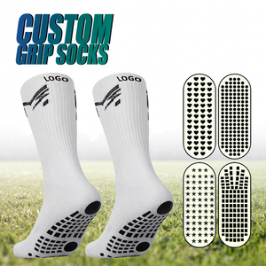 Muestra gratis bajo MOQ logotipo personalizado antideslizante <span class=keywords><strong>calcetines</strong></span> de fútbol hombres antideslizante fútbol deporte agarre <span class=keywords><strong>calcetines</strong></span> para hombres - Product Image 1