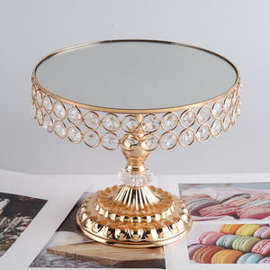 Lüks altın Metal kek <span class=keywords><strong>stand</strong></span>ı Modern tatlı depolama raf ev ve düğün dekorasyon için - Product Image 4