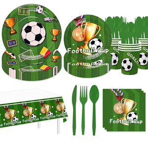 141 pièces de <span class=keywords><strong>vaisselle</strong></span> <span class=keywords><strong>jetable</strong></span> biodégradable sur le <span class=keywords><strong>thème</strong></span> du football, fournitures de fête, décoration, ensemble d'assiettes en papier pour la Saint-Valentin - Product Image 1