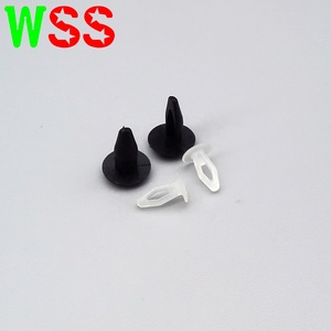 China Fabrikant Nylon Snap Klinknagel Pin Isolator Plastic Kano Clips - Product Image 1