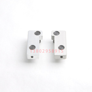 Soporte de polea de alimentación Heidelberg, asiento de aluminio para máquina de impresión offset CD102SM102 - Product Image 1