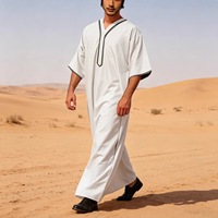 Robe longue musulmane à manches courtes pour homme, col en V, brodée, Kaftan islamique, Jubba arabe, Jalabiya, robe de prière marocaine