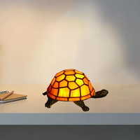 Lampe de table d'appoint miniature Jingangwan de style traditionnel, en verre teinté, motif tortue, pour éclairage d'ambiance animalier