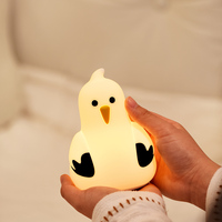 Lampe en silicone personnalisée, petite lampe de chevet, cadeau pour chambre d'enfant, lampe d'ambiance lune, lampe de chambre pour enfants, lampe de table rechargeable, lampe de nuit