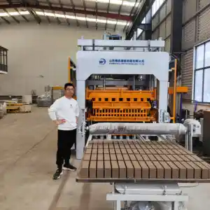 Hot selling high production capacity QT10-15 full automatic hydraulic hollow block paver brick laying making machine factory