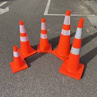 Cône de signalisation routière en PVC de 90 cm (36 pouces) du fabricant, cône de sécurité routière réfléchissant pour la sécurité routière