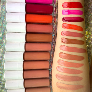 Precio de fábrica Logotipo personalizado Humedad Brillo de labios Nude Vegan Glossy Clear Liquid Lipstick Etiqueta privada Big Wand Lip Gloss - Product Image 5