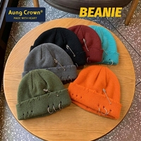 Großhandel Retro Hip-Hop Distressed Gerippte Kurze Totenkopf-Strickmütze für Herren Coole Fischermütze mit Anpassbarem Metallring