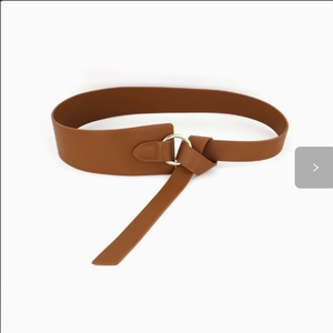 Ceinture en cuir lisse entièrement noire avec boucle à plaque 3,8 cm x 105 cm, style vintage en alliage, sangle supplémentaire pour tenues minimalistes. - Product Image 3