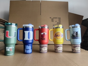 Vaso de Acero Inoxidable de 40 oz con Logotipo Personalizado de los <span class=keywords><strong>San</strong></span> <span class=keywords><strong>Antonio</strong></span> Spurs, Vasos para Fanáticos Hispanos con Asa - Product Image 5