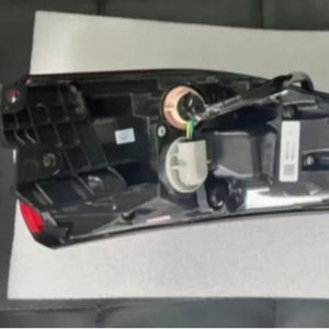 ไฟท้ายโค้งสำหรับมิตซูบิชิ 23 Outlander รุ่น L221122 R221122 - Product Image 4