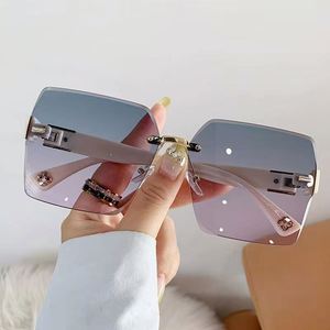 Custom Logo Fashion Big Frame Lady Sunglasses UV400 Gradient <b>Shades</b> Oversized Square <b>Sun</b> Glasses for Women - Product Image 2