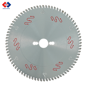 Donglai Dia 250mm 80 Dents avec -5 °   Angle de coupe pour la coupe en biseau alterné (ATB) 40 °   <span class=keywords><strong>Lame</strong></span> de <span class=keywords><strong>scie</strong></span> <span class=keywords><strong>circulaire</strong></span> pour la découpe de panneaux sans rainurage - Product Image 1