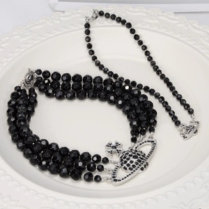 Collana con Pendente Saturno a <span class=keywords><strong>Tre</strong></span> Strati della Regina Madre Vivienne, Completamente Incastonata di Diamanti, Catena in Rame Placcato Elettroliticamente, Stile Bambù, di Tendenza - Product Image 3