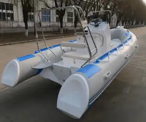 CE 17英尺5.2米新型运动肋骨船肋骨钓鱼海帕隆充气划艇带舷外马达