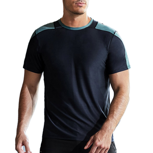 T-shirts personnalisés pour hommes en polyester très demandés, tissu respirant et absorbant l'humidité, à bas prix. - Product Image 1