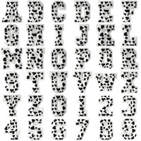 Vente en gros de breloques de chaussures avec lettre imprimée vache mignonne personnalisées décorations de chaussures en PVC et caoutchouc dessin animé A-Z Alphabet et breloque sabot 0-9 chiffres