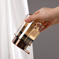 Bouteille de nettoyage en verre ambré de 300 ml avec pompe à pression facile pour savon pour les mains, nettoyant pour le visage, soins de la peau et des cheveux