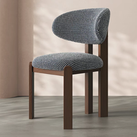 Chaise de salle à manger rembourrée de style mi-siècle, pieds en bois massif, dossier en tissu, style rétro français, luxe léger, pour la maison et les restaurants